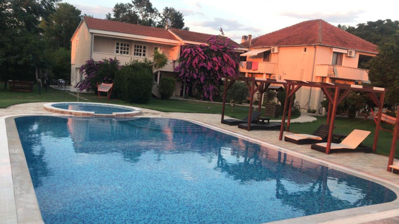 Apartments Ada Bojana Ulcinj Exterior photo