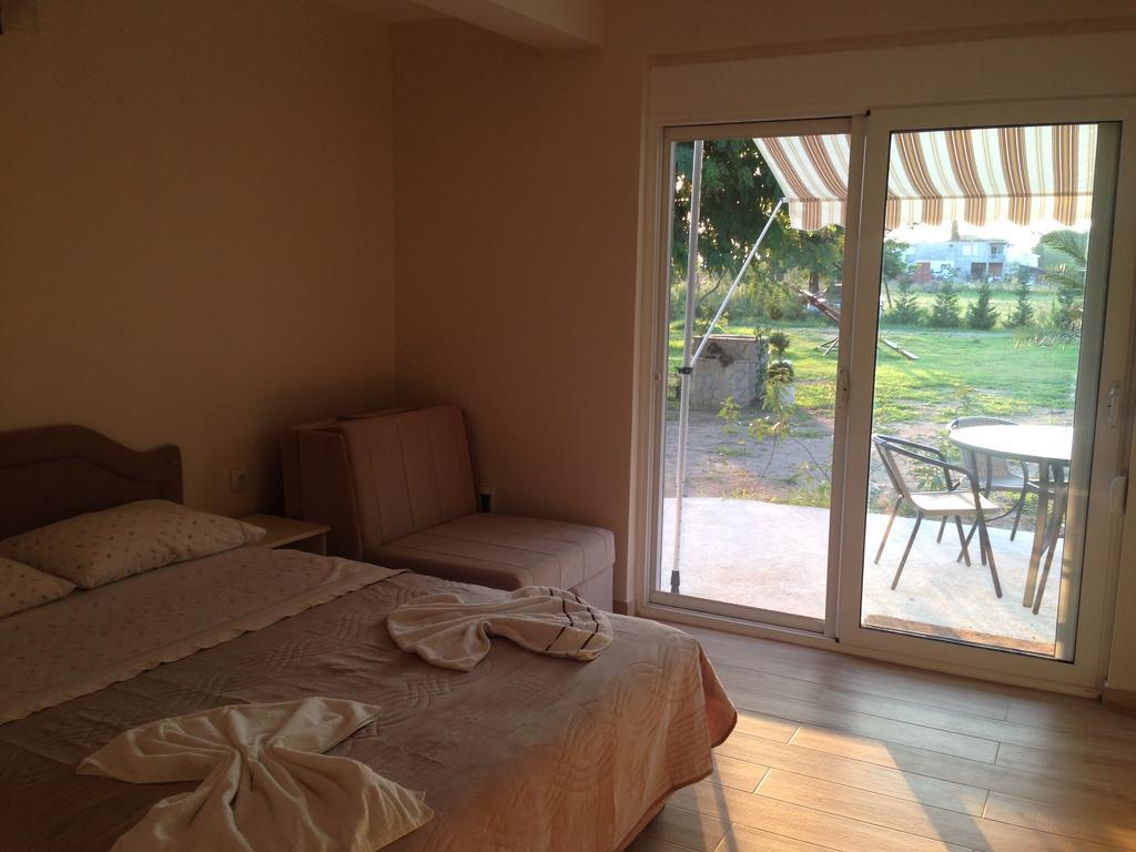 Apartments Ada Bojana Ulcinj Exterior photo