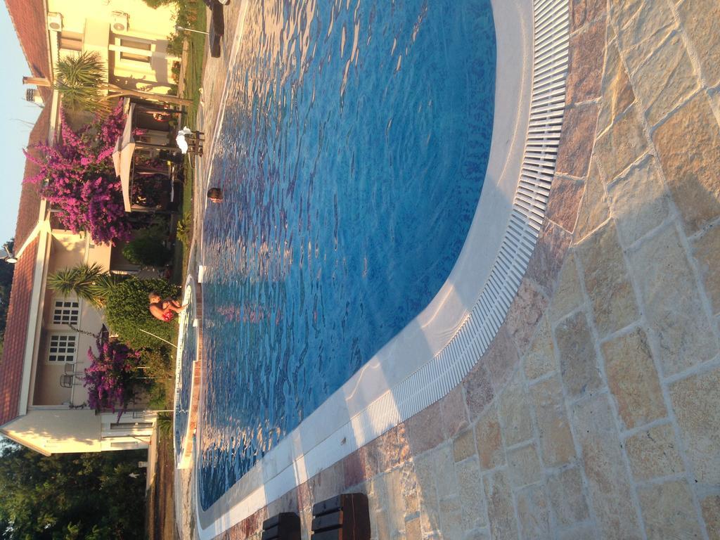 Apartments Ada Bojana Ulcinj Exterior photo